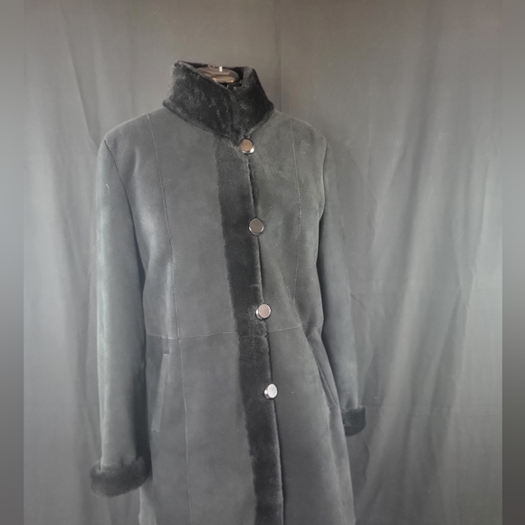 VINTAGE NWT FUR COAT☁️ - Picture 6 of 10